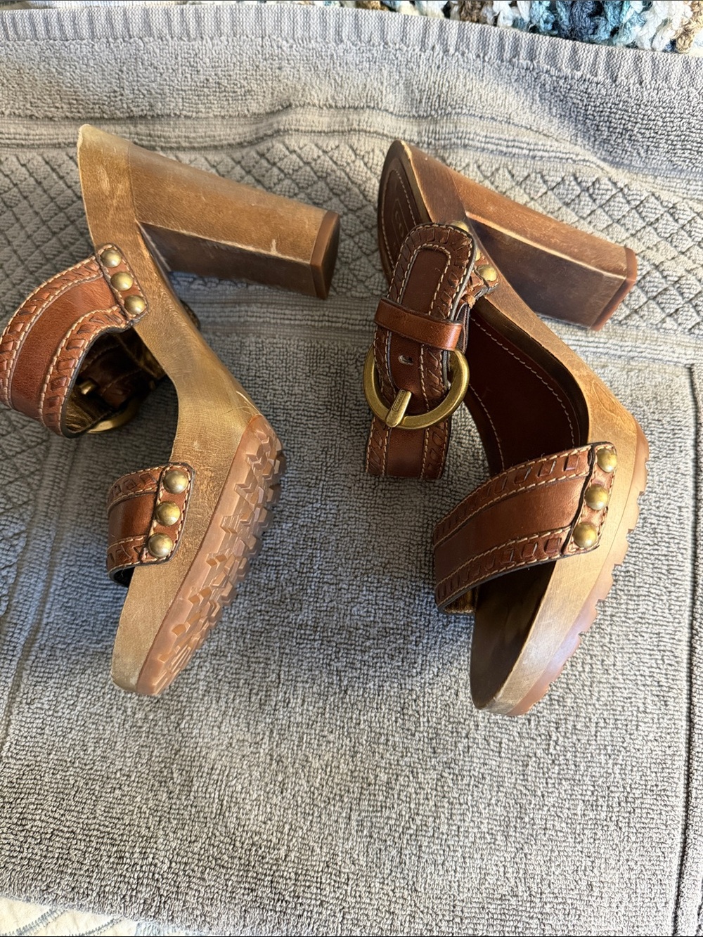 PREOWNED & PRELOVED COACH Chrissy Brown Leather Buckle Slide Mules - Picture 2 of 16